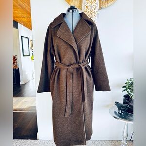 Winter Classical Belt Retro Loose Women’s Coat Casual Brown. Size L (40-42)